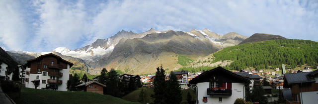 Breitbildfoto von Saas-Fee