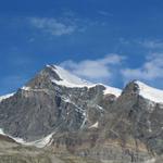 schöner Blick zum Strahlhorn und Fluchthorn