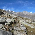 Wanderweg immer gut ersichtlich. Aussicht einfach traumhaft