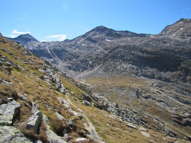 links  Joderhorn, Monte Moropass und Monte Moro