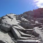 das letzte Teilstück des Aufstiegs ist im Frühsommer oft mit Altschnee bedeckt