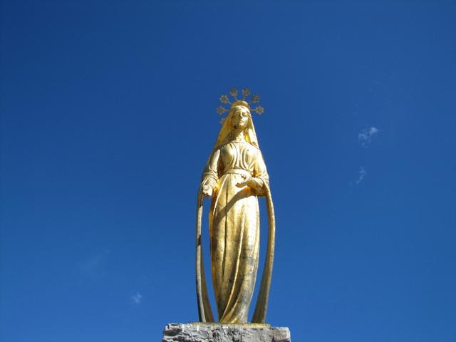 auch die Madonna schaut Richtung Monte Rosa