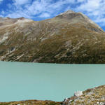 schönes Breitbildfoto vom Mattmark Stausee