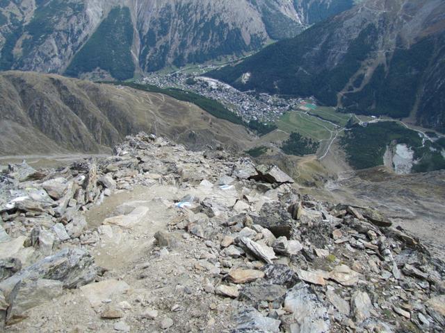 mit Blick auf Saas-Fee beginnt nun der Abstieg