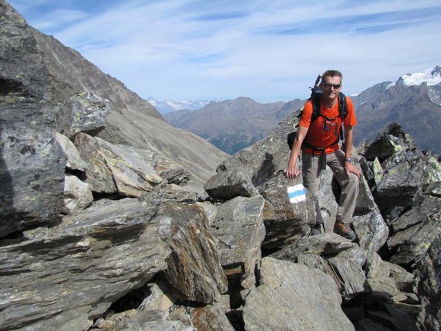 ja es ist ein weiss-blau-weisser Bergweg