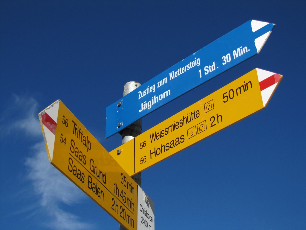 unser heutiges erstes Ziel, die Weissmieshütte