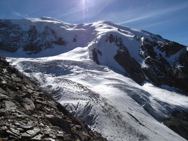 plötzlich taucht er vor uns auf, der Weissmies mit Triftgletscher