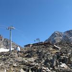 kurz vor der Hohsaas Hütte und zugleich die Bergstation der Gondelbahn Kreuzboden - Hohsaas