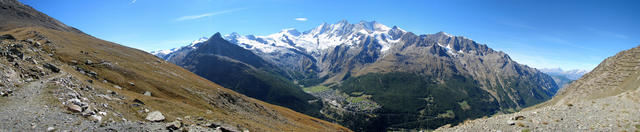 sehr schönes Breitbildfoto kurz nach dem Triftgrätlji, mit Blick Richtung Saas-Fee