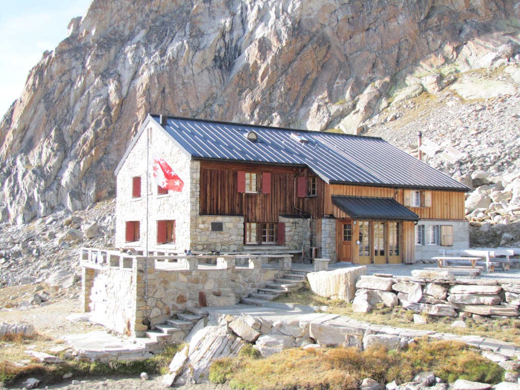 wir haben die Almagelleralphütte 2894 m.ü.M. erreicht