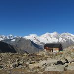 wir haben wieder die Almagellerhütte 2894 m.ü.M. erreicht