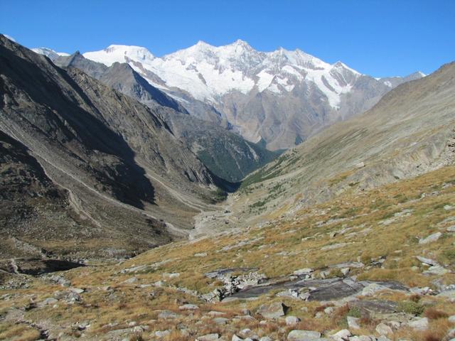 während dem Abstieg konnten wir so eine schöne Aussicht geniessen