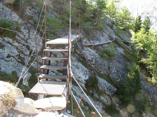 Treppen und Brücken wurden erstellt