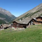 Furggstalden ist der älteste noch bestehender Weiler dieser Region. Mit der Sesselbahn ging es danach runter ins Saas Tal