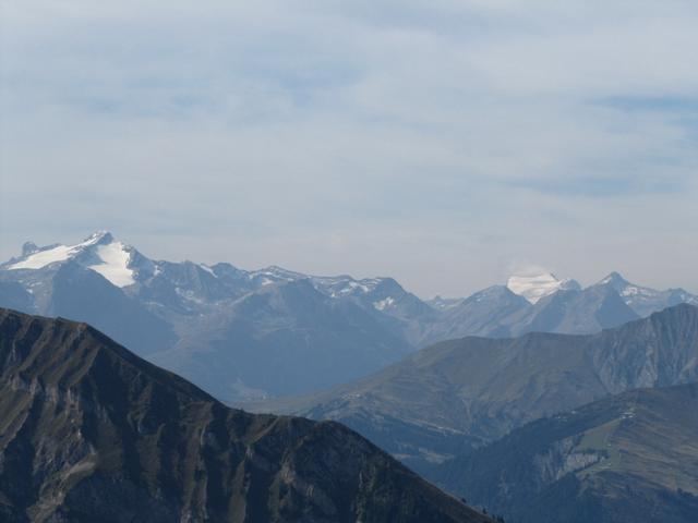 Blick zum Wildstrubel und Wildhorn