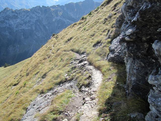 wir überqueren die sehr steile Bergflanke des Gehrihorn