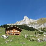 das Berner Oberland ist einfach schön. Wie ein Mahnfinger erhebt sich die Felssäule des Ärmighorn