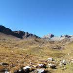 Breitbildfoto der Alp Ramoz