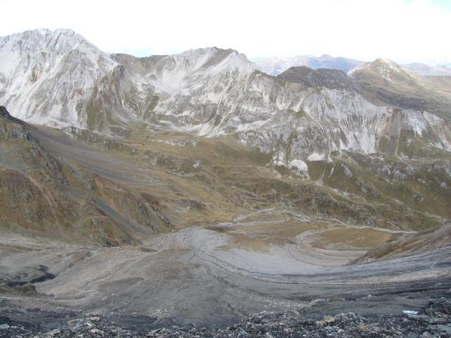 Tiefblick zur Schafälpli und die Plessur