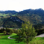 Breitbildfoto. Blick auf Meiringen - Hasliberg und das Haslital