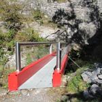 eine neue Brücke führt über den Alpbach
