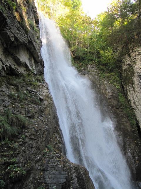 beim Alpbach Wasserfall