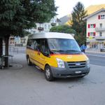 unser kleiner Postauto wartet in Wilderswil am Bahnhof schon auf uns