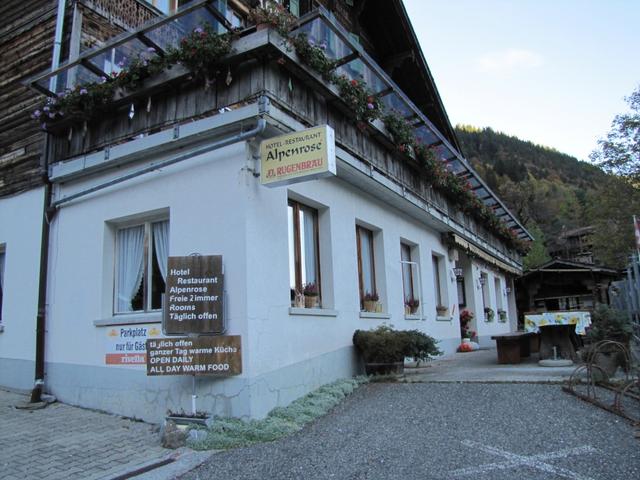 in Saxeten angekommen nahmen wir beim Hotel Alpenrose ein Kaffee zu uns