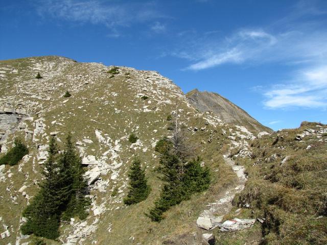 zum teil ist der Bergpfad ein bisschen luftig