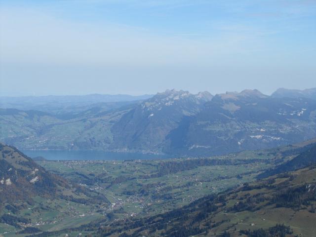 der Thunersee, Justistal mit Sigriswiler Rothorn und Niederhorn. Dort oben waren wir auch schon