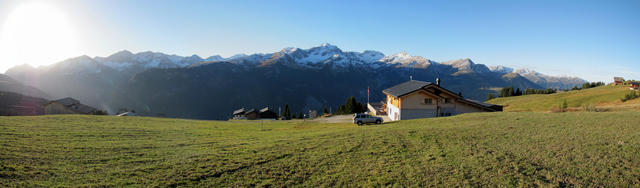 schönes Breitbildfoto bei Triemel mit Blick Richtung Aroser Weisshorn