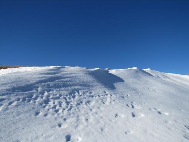 kleine Schneewächte vor den Hochwang