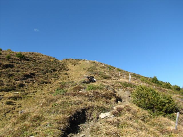 alles am Scalagrat entlang, führt der Bergweg uns hinauf zum Schlüechtli