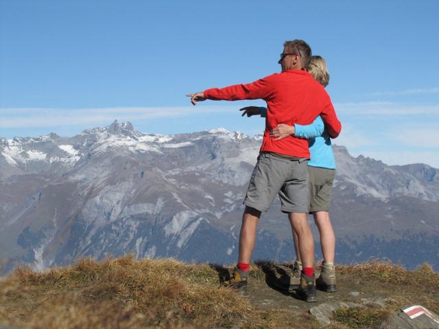 Mäusi und Franco bestaunen die Aussicht