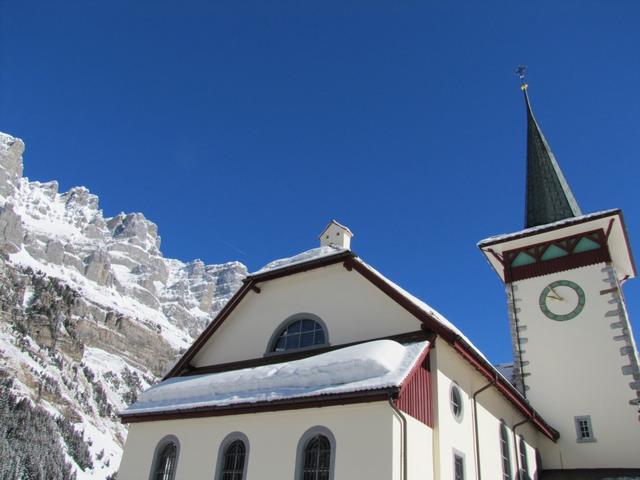 die schöne Kirche von Urnerboden