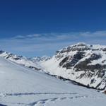 Blick zum Klausenpass