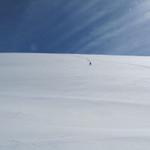 Blick hinauf zum Fisetengrat. Der kleine Punkt ist meine Maus