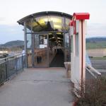 Nachtessen auf einer Autobahnraststätte in Frankreich