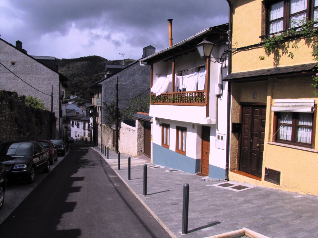 Villafranca del Bierzo verdankt ihren Namen, den französischen Benediktinermönchen, die sich hier niederliessen