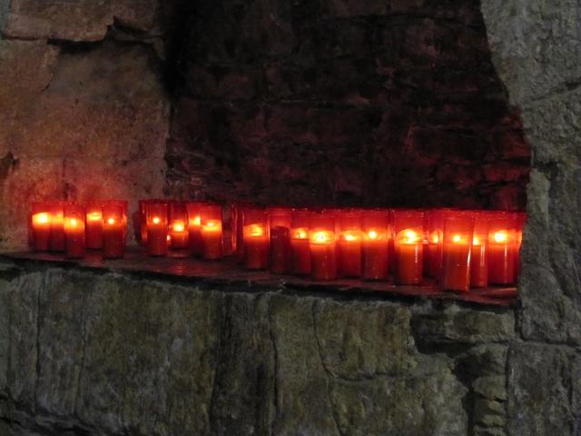 in Gedenken an unsere Lieben die leider nicht mehr unter uns weilen, haben wir eine Kerze angezündet