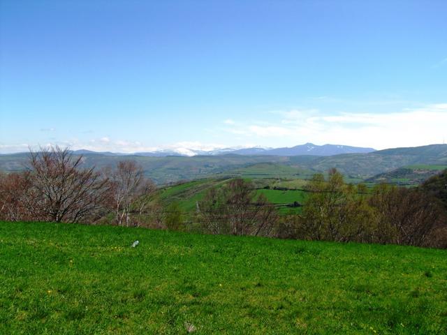 Blick zu den Bergen der Kantabrischen Kordilleren