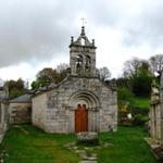 in Ferreiros wollten wir die kleine romanische Kirche Santa Maria 12. Jh. besuchen