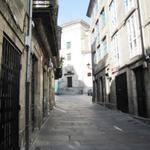 über die Porta do Camiño eines der ehemaligen sieben Stadttore von Santiago betreten wir die Altstadt