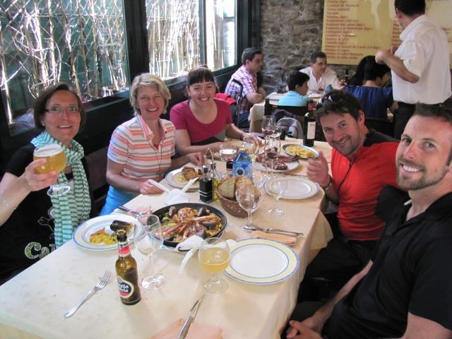 mit Ulrike, Susi, Mäusi, Lorenzo und Michael haben wir in einem guten Restaurant die Ankunft in Santiago gefeiert