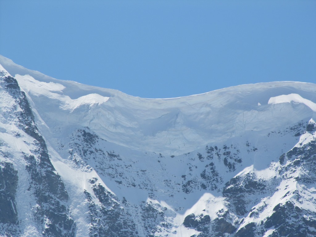 Blick hinauf zum imposanten Walchergrat