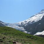 zum ersten Mal kommt das überfirnte Schreckhorn rechts ins Blickfeld