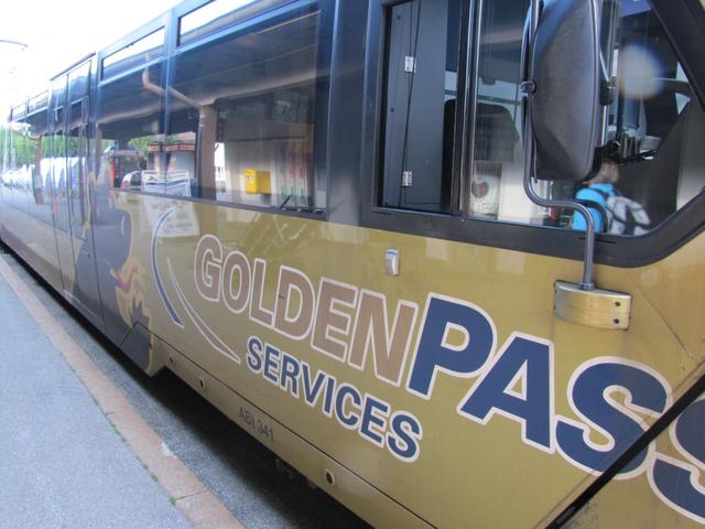 mit dem Golden Pass Zug fahren wir bis nach Zweisimmen