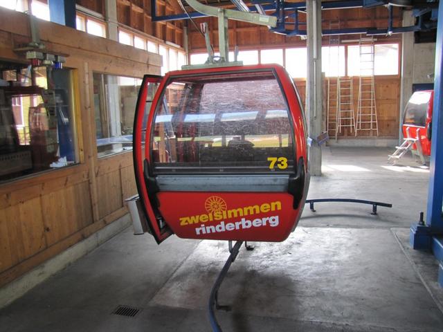 mit der Gondelbahn fahren wir nun hinauf auf den Rinderberg