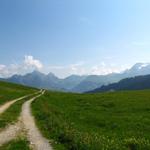 Blick Richtung Spillgerte, Färmeltal und Albristhore