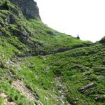 bei Wandeliflue 2203 m.ü.M. ist der höchste Punkt der Bergwanderung erreicht. Soweit ist es aber noch nicht